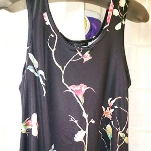 LoveU.Dear Black Stretchy tank w/floral design